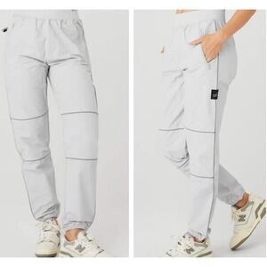 ALO Yoga Torrent Track Jogger Pants White Silver Workout Gym Women's Size Large